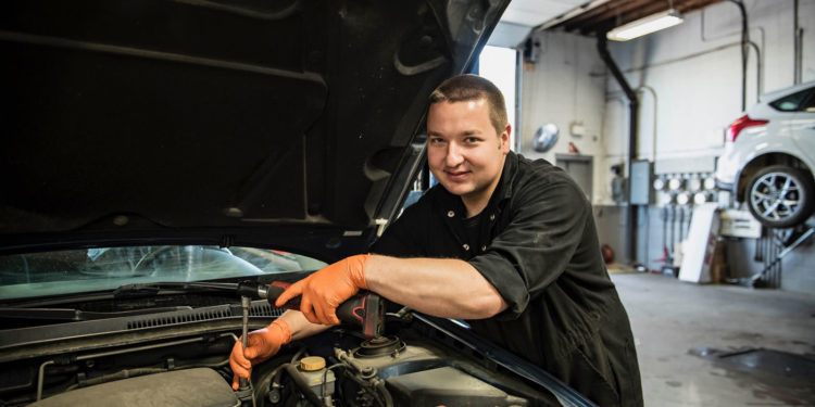  Popular Mechanic For Electrical Repairs 

 (Caversham) thumbnail